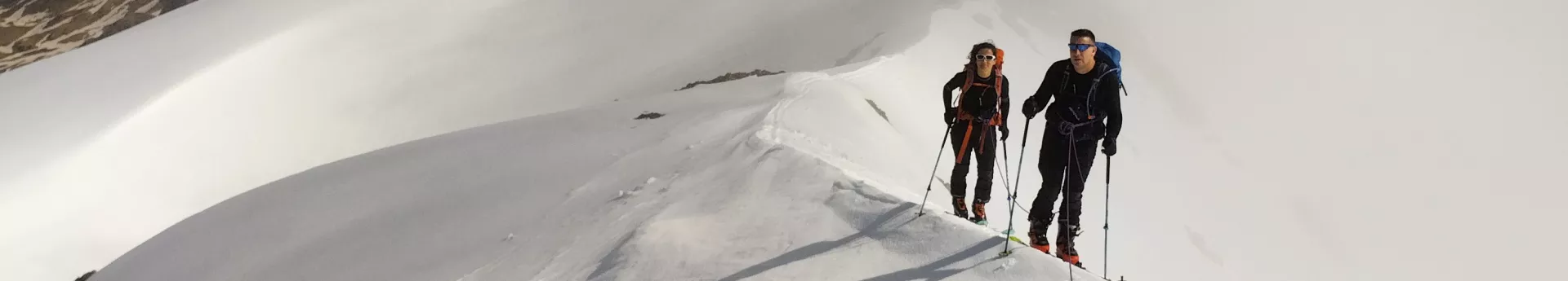 Ski de randonnée à Gavarnie, Barèges, Cauterets, La Mongie et Grand Tourmalet, accompagné par un guide.